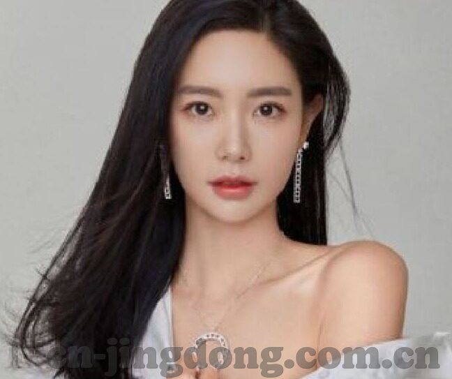 免费人妻精品一区二区三区-探索网络世界的隐秘角落，免费人妻精品一区二区三区的真实面貌